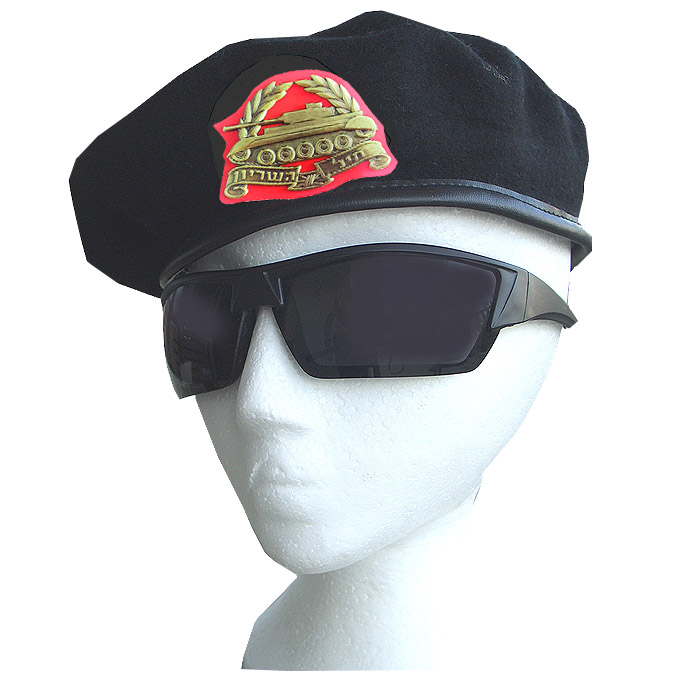 כומתת חיל השריון + סמל כומתה